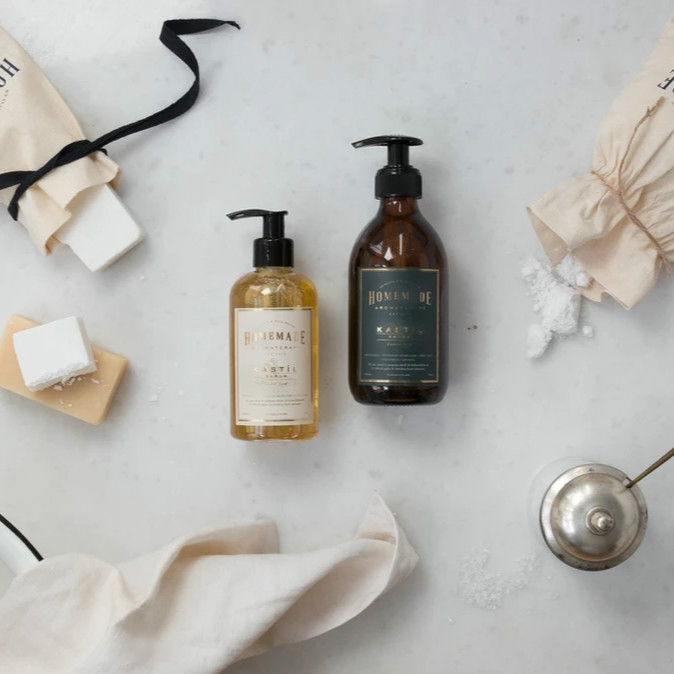 廣東化妝品包裝瓶廠家談產品包裝設計的發展趨勢