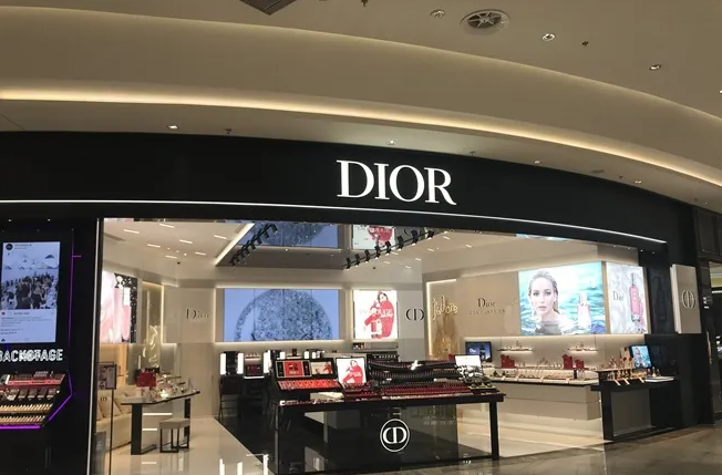 購物中心化妝品陣營最新調查 購物中心化妝品陣營最新調查